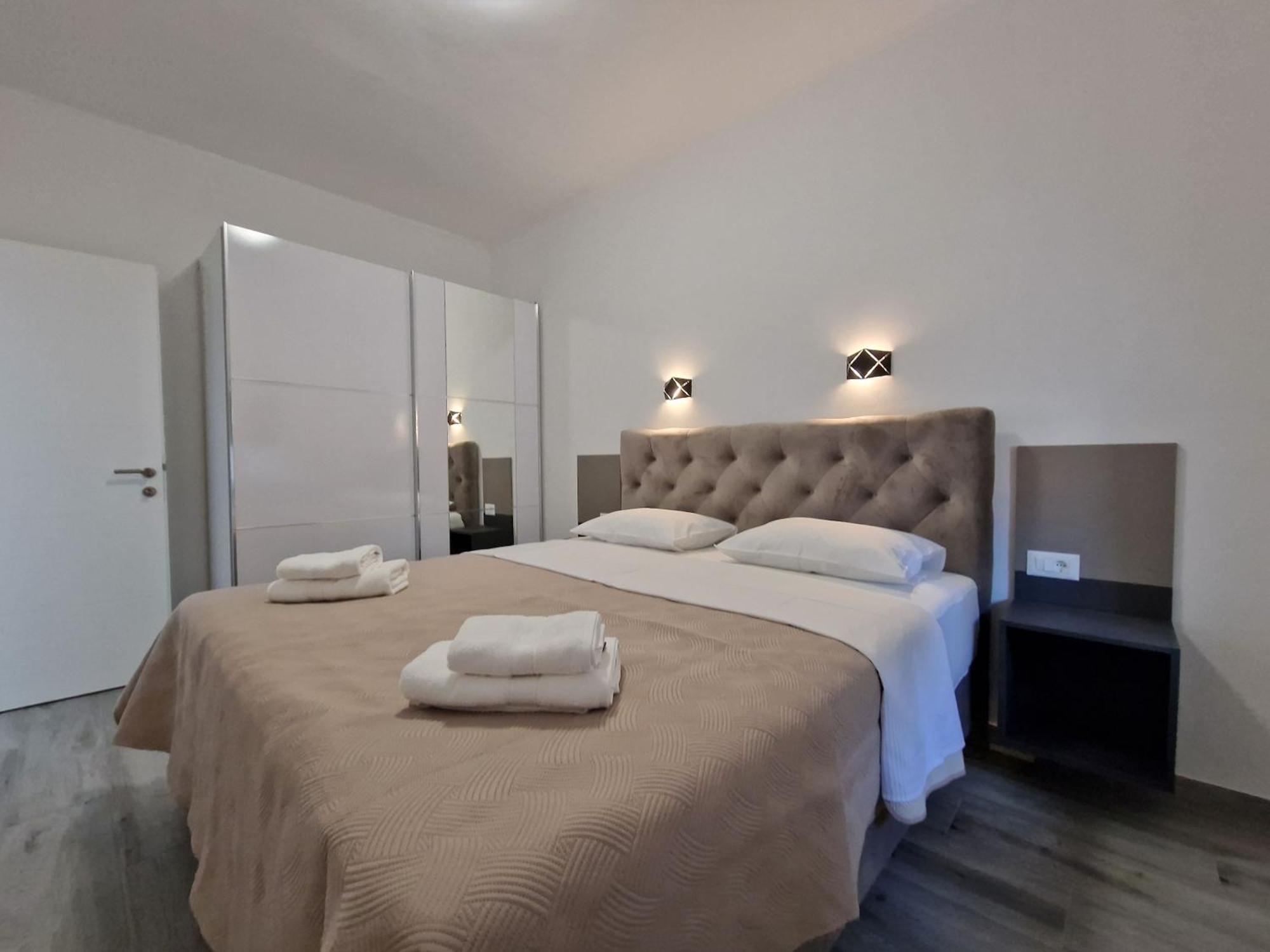 Apartments Okit Vodice Quarto foto